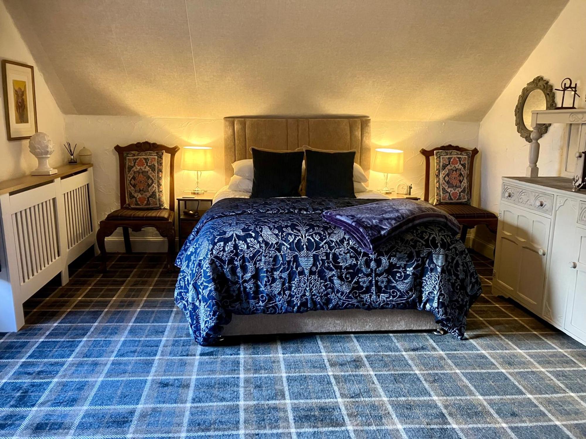 Above & Beyond At Warriston Guest house *